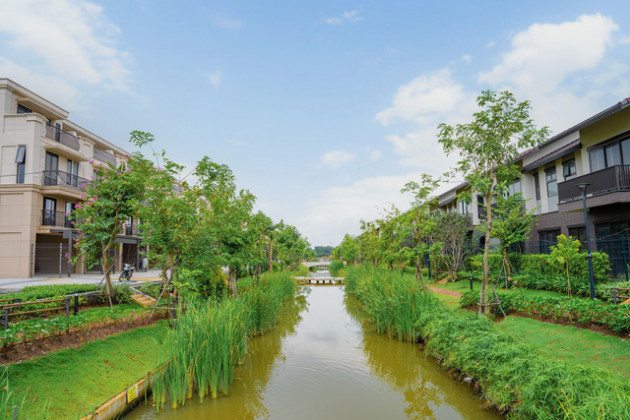 Chuyên gia BĐS: Xu hướng chọn căn nhà thứ hai là nhà phố, biệt thự trong các KĐT quy mô lớn trở thành “khẩu vị” của người Sài Gòn - Ảnh 2.