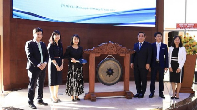 Chuyển mình mạnh mẽ, VIX vượt mục tiêu năm 2020 - Ảnh 2.