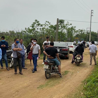 “Cò” đất lộng hành “thổi” giá bất động sản: Chuyên gia lo ngại “sốt” đất quay trở lại