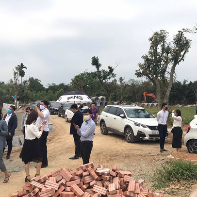 Có nên xuống tiền mua nhà vào thời điểm này?