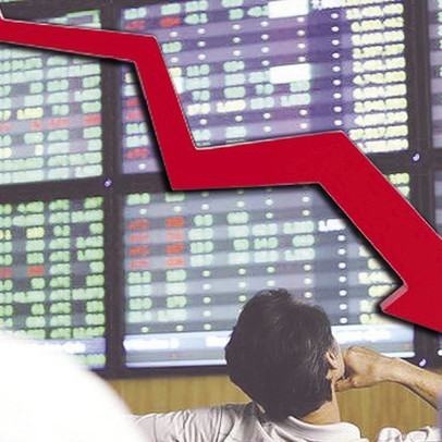 Cổ phiếu chứng khoán ngược dòng trong phiên VN-Index thu hẹp đà giảm, thanh khoản trên HoSE được cải thiện
