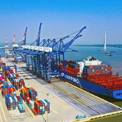 Cổ phiếu logistic đồng loạt "nổi sóng", triển vọng nào cho năm 2022?