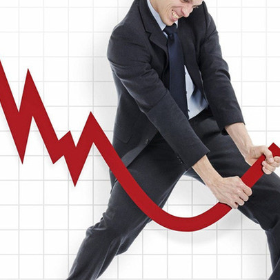 Cổ phiếu ngân hàng ầm ầm lao dốc, vẫn có một mã ngược dòng tăng 5,8%
