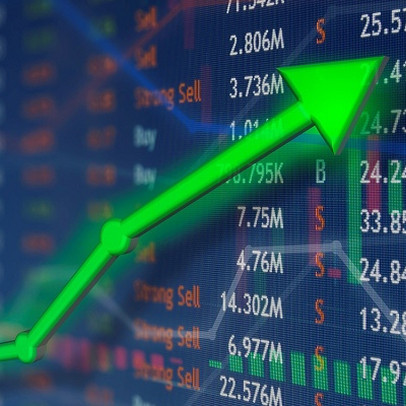Cổ phiếu ngân hàng tăng mạnh, có mã tăng kịch trần 15%