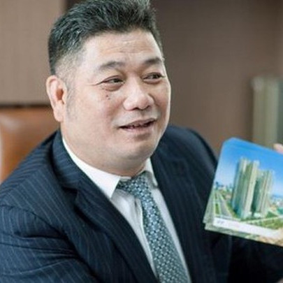 Cổ phiếu tăng 207% trong nửa tháng, sếp Land Central nhận lương bao nhiêu?