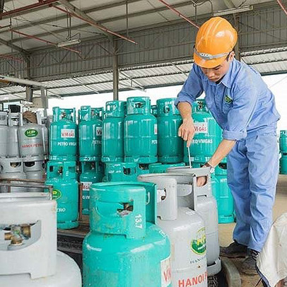 Cơ quan quản lý bối rối với nghị định kinh doanh gas