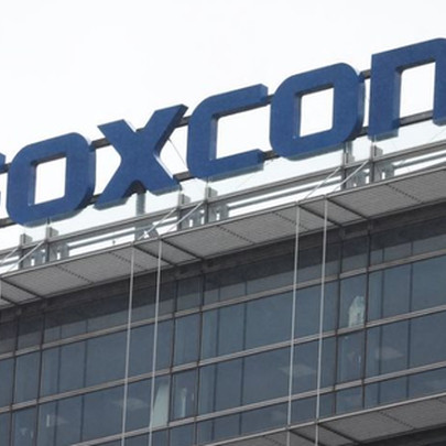 Công nhân lũ lượt rời nhà máy Foxconn, Apple đối mặt thêm thách thức