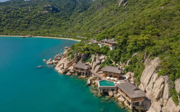 Công ty sở hữu Six Senses Ninh Vân Bay thường xuyên được Hiền Hồ và nhiều nghệ sĩ check in bổ nhiệm hoa hậu Ngọc Hân làm Phó Tổng giám đốc, cổ phiếu trần 7 phiên liên tiếp - Ảnh 2.