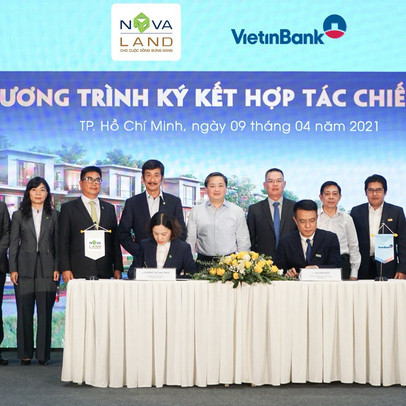Cú bắt tay lịch sử của hai “cá mập” VietinBank và Novaland
