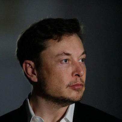 Cứ nói Elon Musk "mất trí", "điên rồ" đi, ông vẫn là Người Sắt thực thụ: Tesla thản nhiên báo lãi 300 triệu USD