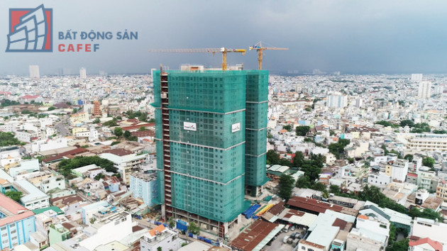 Cuộc đua cạnh tranh và làn sóng tăng giá ngầm trên thị trường căn hộ hoàn thiện TP.HCM - Ảnh 3.