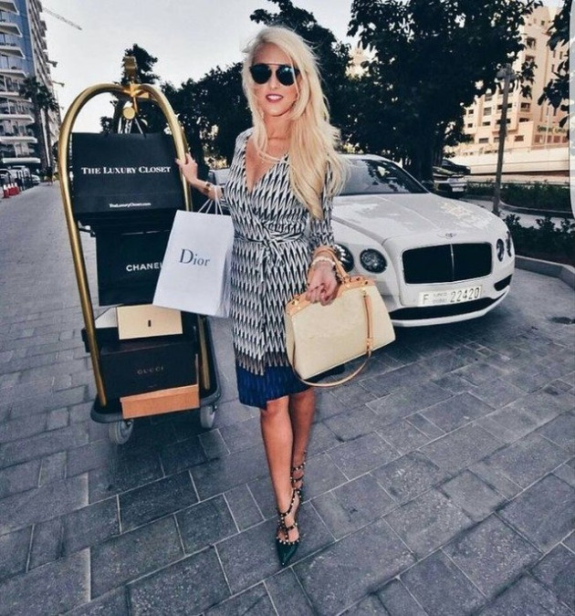 Cuộc sống của những người sinh ra đã ở vạch đích: Hội ‘rich kid’ Dubai vung tiền tận hưởng cuộc đời giàu sang phú quý như thế nào? - Ảnh 2.