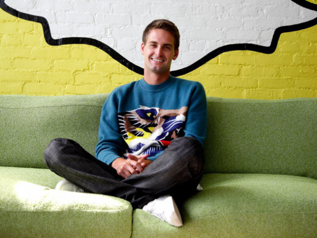 Cuộc sống đáng ghen tị của tỷ phú trẻ Evan Spiegel: Con nhà giàu vượt... sướng - Ảnh 2.