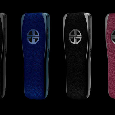 Cựu Giám đốc thiết kế của Vertu Signature ra mắt thương hiệu điện thoại cao cấp XOR