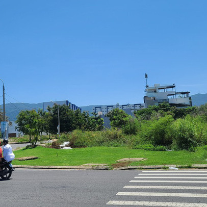 Đà Nẵng ngừng đấu giá đất hơn 300 tỷ vì tin nhắn tố 'thông thầu'