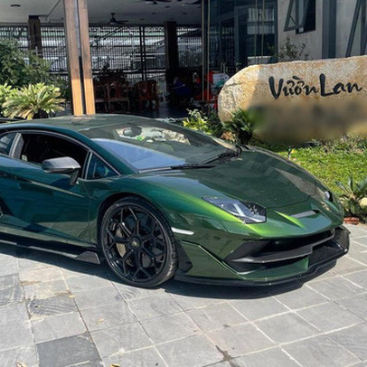 Đại gia "Vinh cái bang" - người vừa “tậu” Lamborghini màu xanh độc nhất Việt Nam giàu cỡ nào?