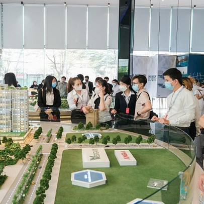 Đầu tư dài hạn - lựa chọn đúng đắn giữa lúc thị trường gặp khó