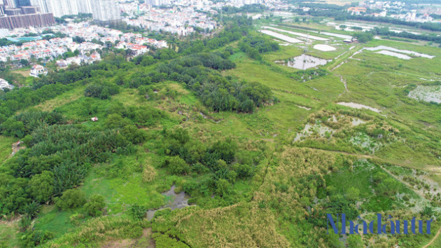 Đầu tư hàng ngàn tỷ đồng, dự án Phước Kiển của Quốc Cường Gia Lai vẫn chỉ là bãi đất trống - Ảnh 4.