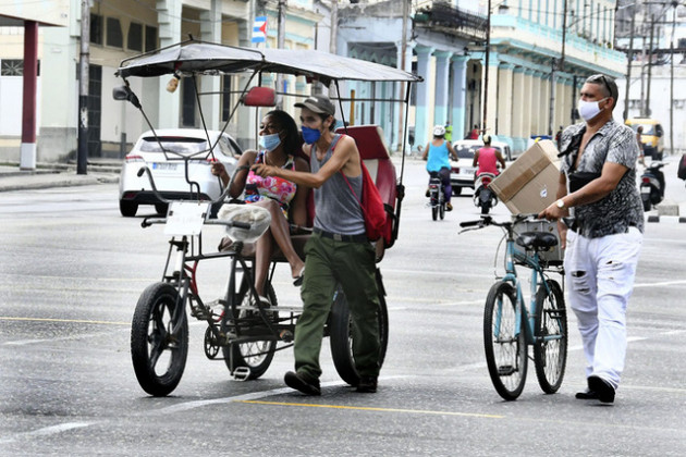 Delta càn quét kinh hoàng, hệ thống y tế Cuba vẫn vững vàng khó tin nhờ vắc xin nội địa - Ảnh 1.