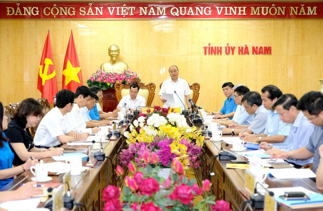 Đến năm 2020, tỉnh Hà Nam phải tự cân đối được ngân sách - Ảnh 1.