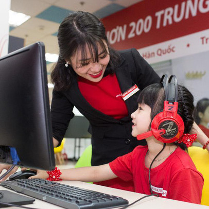 ĐHCĐ Apax Holdings: Quyết tâm giữ vững hệ thống trong đại dịch, thông qua mục tiêu doanh thu 2.900 tỷ đồng