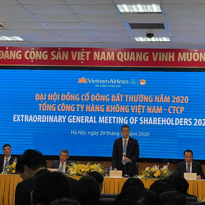 ĐHCĐ Vietnam Airlines thông qua việc phát hành 8.000 tỷ cho cổ đông hiện hữu, số lỗ năm 2020 giảm 2.400 tỷ so với dự kiến ban đầu