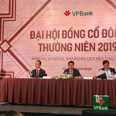 ĐHCĐ VPBank: Kiên định với tín dụng tiêu dùng, mục tiêu lãi 9.500 tỷ và không chia cổ tức