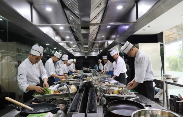 Đi tắt, đón đầu trong hướng nghiệp nền công nghiệp 4.0 - Ảnh 1.