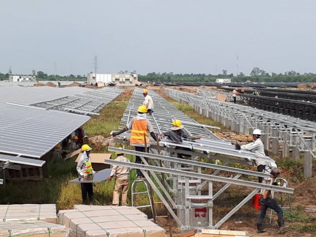 Điện mặt trời hút nhà đầu tư ngoại - Ảnh 1.