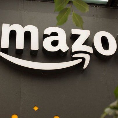 Điều gì sẽ xảy ra nếu Amazon đặt chân vào ngành ngân hàng?