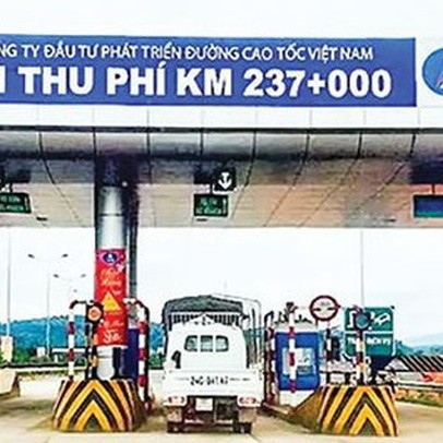 Định xây cao ốc trên “đất vàng”, VEC bị tuýt còi