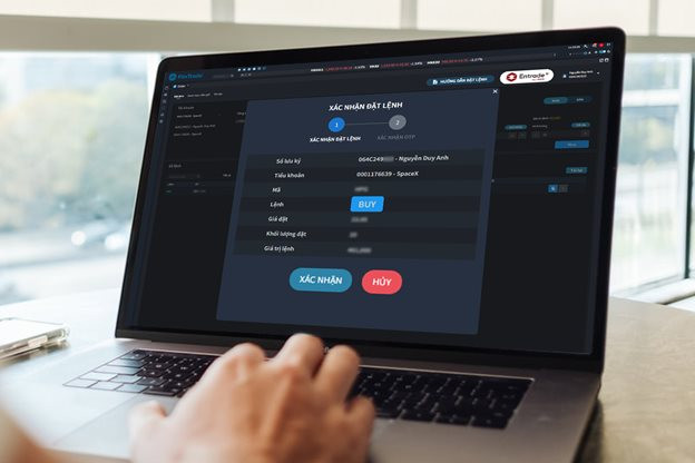 DNSE và FiinTrade hợp tác mang đến trải nghiệm “một chạm” lần đầu tiên trên thị trường - Ảnh 1.