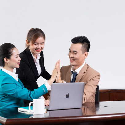 Doanh nghiệp vừa và nhỏ “trầy trật” tìm cơ hội bứt phá dịp cuối năm