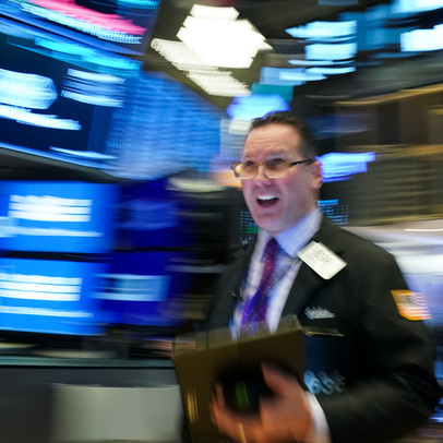 Dow futures tăng hơn 250 điểm khi phố Wall cố gắng phục hồi sau cú giảm tồi tệ nhất kể từ tháng 3