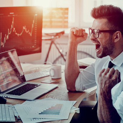 Dow Jones lại tăng gần 500 điểm, S&P 500, Nasdaq có phiên bùng nổ mạnh nhất từ tháng 3, chứng khoán Mỹ quên sạch "nỗi sợ hãi" từ cú sập