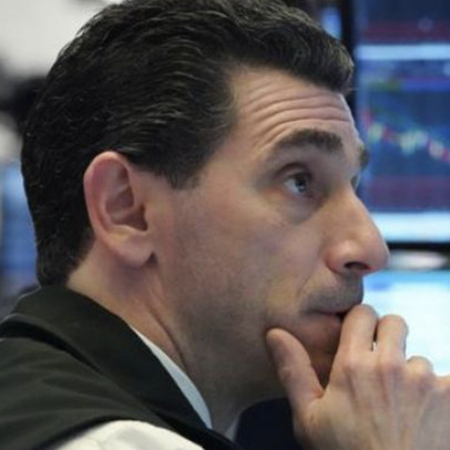 Dow Jones mất hơn 600 điểm ngay phiên đầu tiên của tháng khi cổ phiếu big tech đồng loạt rớt điểm mạnh