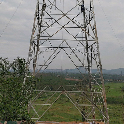 Đường dây 500 kV Dốc Sỏi-Pleiku 2 khó về đích đúng hẹn