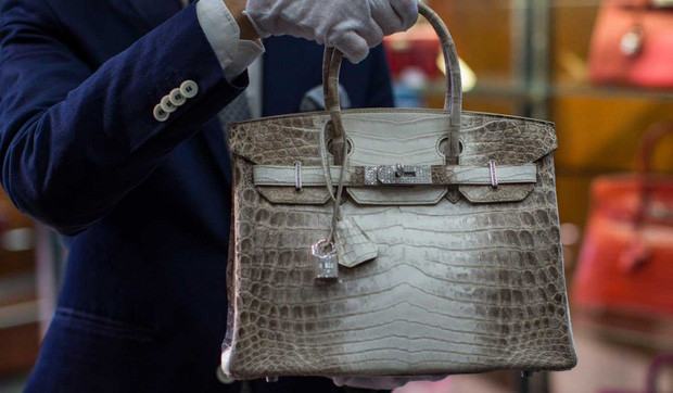 Đường dây làm giả túi Hermès Birkin có sự tham gia của cựu nhân viên hãng: 1 trong 3 đầu sỏ là người đang thường trú tại Việt Nam - Ảnh 4.