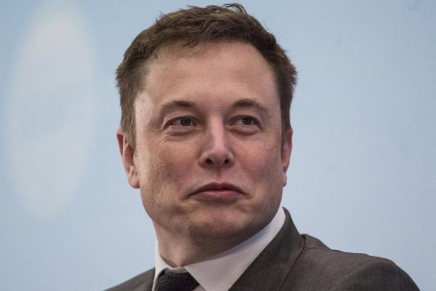 Elon Musk đã bán 5 tỷ USD cổ phiếu Tesla, nhưng có thực sự vì kết quả khảo sát trên Twitter?