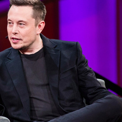 Elon Musk thuê Morgan Stanley để hỗ trợ tư nhân hóa Tesla