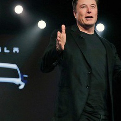 Elon Musk tiết lộ kế hoạch mở nhà hàng Tesla hoạt động xuyên đêm ở Hollywood, có rạp chiếu phim và trạm sạc