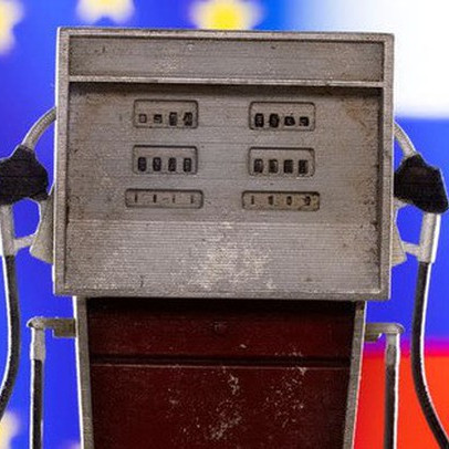 EU nỗ lực giảm nhập dầu Nga, nhưng thực tế vẫn mua không hề ít: Cụ thể là bao nhiêu?