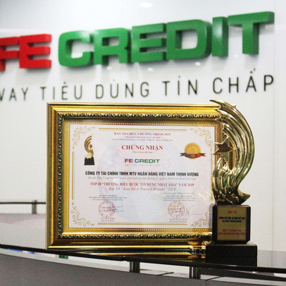 FE CREDIT được vinh danh “Top 10 doanh nghiệp được tin dùng nhất Châu Á” tại diễn dàn Kinh tế Quốc Tế Asia 2019