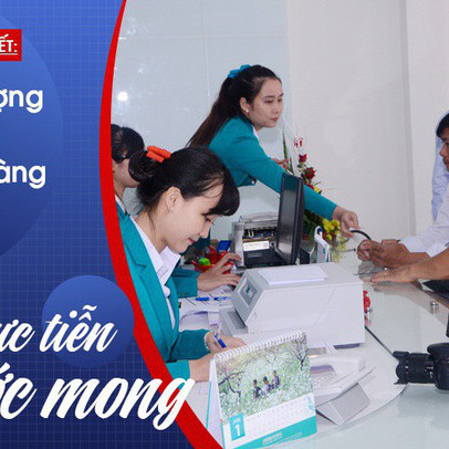 "Gần 3 năm làm việc tại ngân hàng, tôi cảm thấy nghề mình đang làm chưa có hình ảnh tốt trong mắt khách hàng"