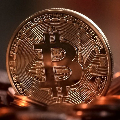Gần chạm mốc 42.000 USD, Bitcoin giúp thị trường tiền số thăng hoa nhất kể từ 2017
