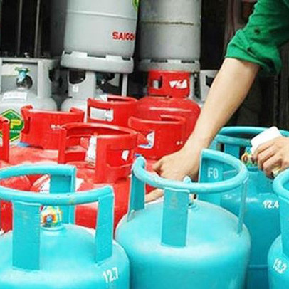 Gas tăng 10.000 đồng/bình 12kg từ hôm nay 1-9