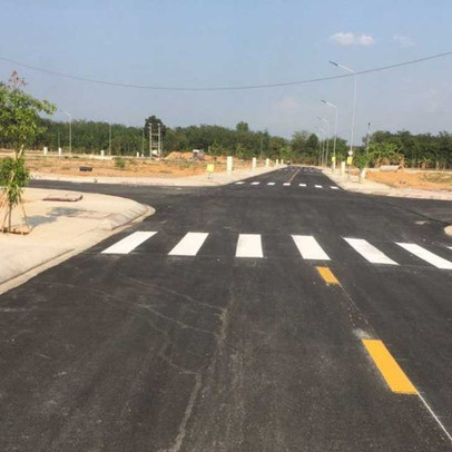 Giá đất điểm nóng giảm sâu, nhà đầu tư thờ ơ không xuống tiền