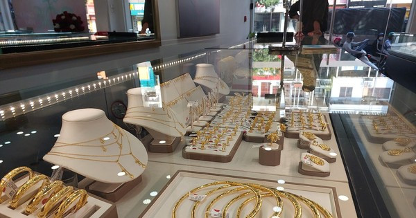 Giá vàng thế giới phục hồi mạnh, giá vàng miếng trong nước tăng