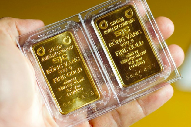 Giá vàng trong nước và giá thế giới tiếp tục lao dốc