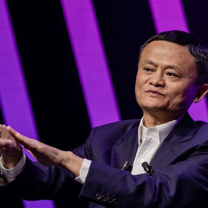 Giải ngân chỉ trong 3 phút mà không cần đến bất cứ nhân viên nào, ngân hàng online của Jack Ma đang mở nút cổ chai và tạo ra một cuộc cách mạng cho nền kinh tế Trung Quốc